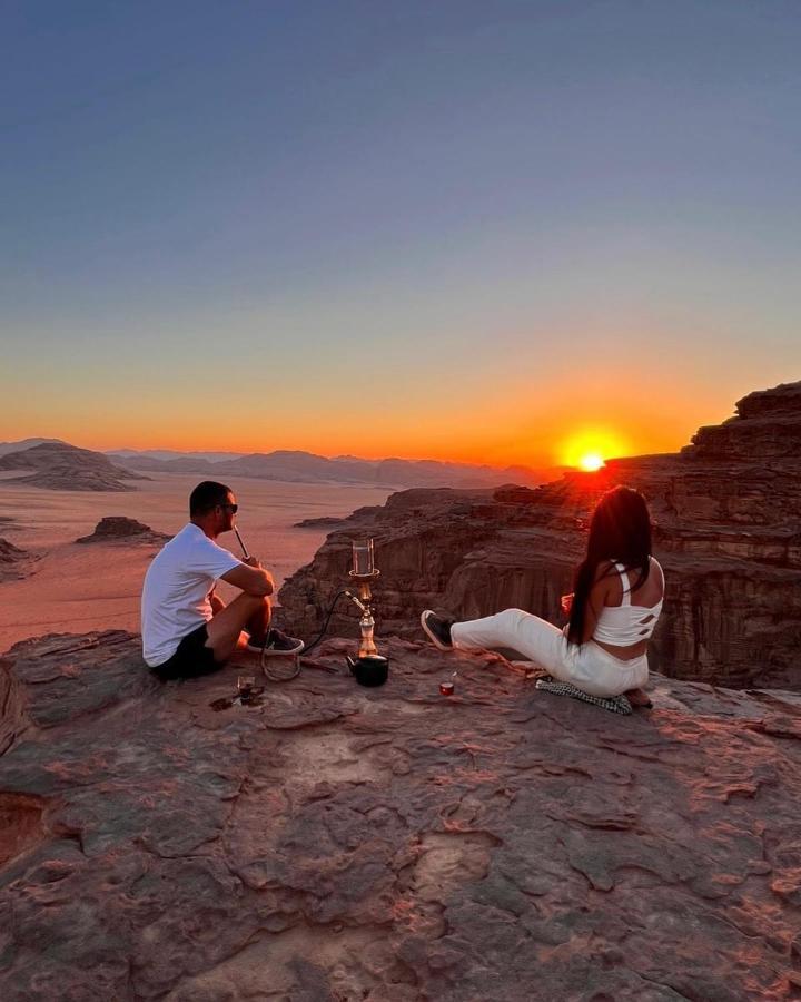 Wadi Rum Camels Camp Exteriör bild